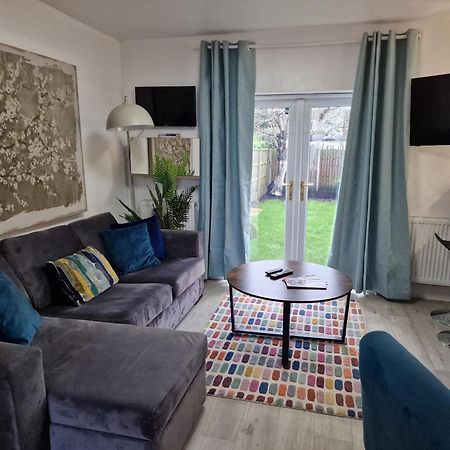 Villa Modern 4-Bed House With Garden & Parking Coventry Exterior foto